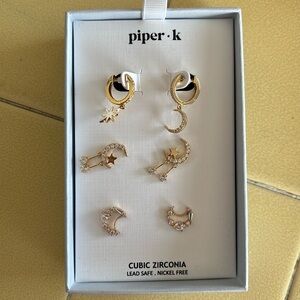 New in box Piper K earrings